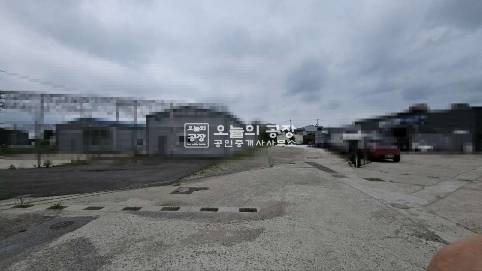 경기 화성만세구 팔탄면 가재리 부지402평/건물79평/단독,창고,1종,대형차량진입,신축급,민원x 월세 매물번호 10504 사진 1