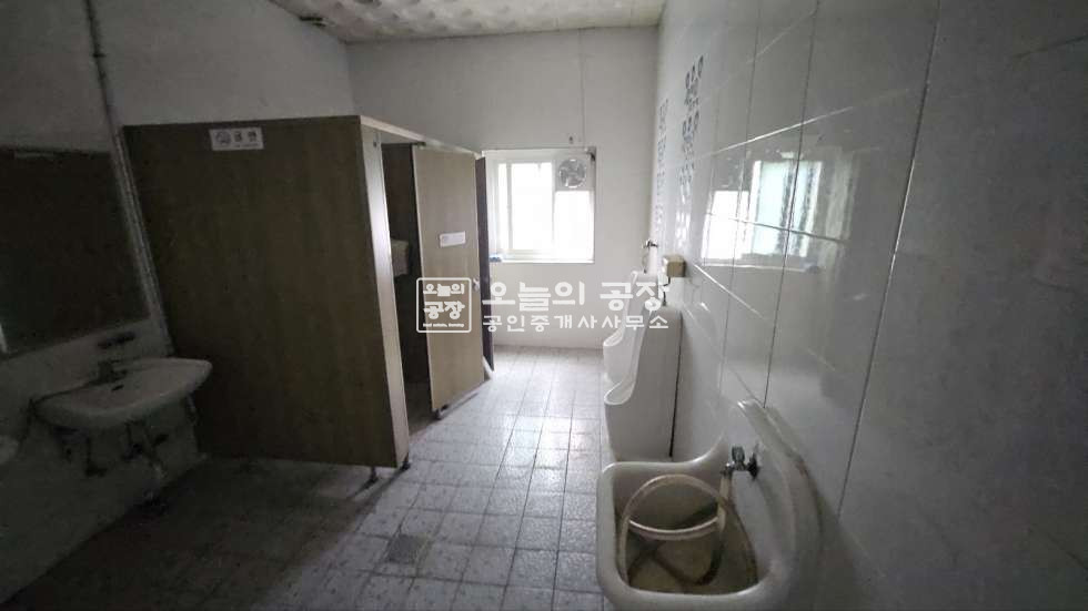 경기 화성만세구 향남읍 갈천리 부지1,164평/건물417평/단독, 대형차량진입, 고전력400,기숙사,사무실 有 월세 매물번호 10492 사진 6