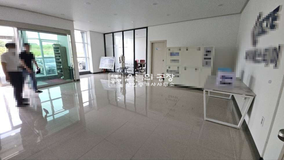 경기 화성만세구 양감면 용소리 총부지2,066평/건물946평/준클린룸,대형차량,2개동단독,광고효 매매 매물번호 10482 사진 2