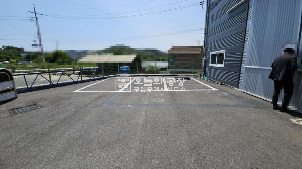 경기 화성만세구 장안면 석포리 부지300평/건물100평/단독.대형차량가능,저렴한월차 월세 매물번호 10477 사진 3