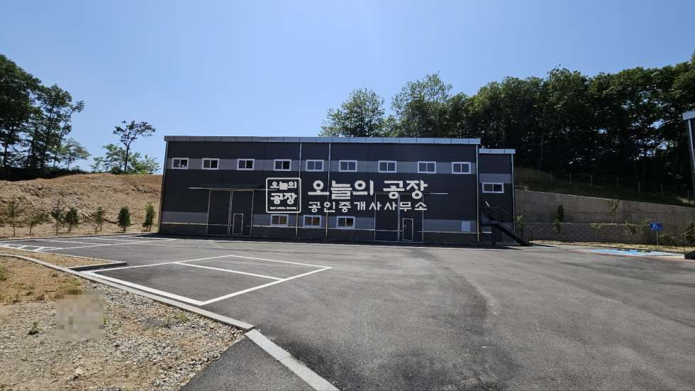 경기 화성만세구 장안면 독정리 부지906평/건물333평/2개동, 단독,대형차량진입,상수도,사무실 월세 매물번호 10467 사진 1