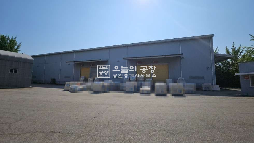 경기 화성만세구 우정읍 이화리 부지2,264평/건물749평/1종 창고, 대형차량가능,사무실별도설치 월세 매물번호 10460 사진 12