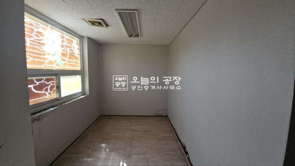 경기 평택시 청북읍 어연리 총부지1,186평/본부지1,078평/도로108평/건물496평/단독, 천막,기숙사,사무 매매 매물번호 10451 사진 10