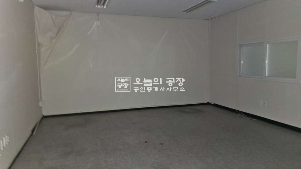 경기 화성만세구 우정읍 화산리 부지988평/건물186평/가설천막/창고/공장/사무실포함/가설천막100평 월세 매물번호 10442 사진 12