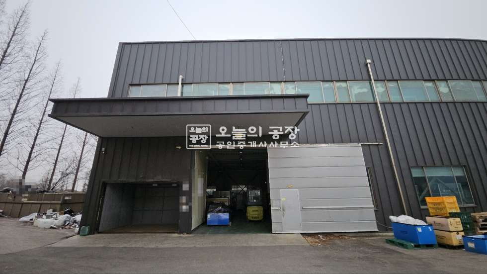 경기 화성만세구 우정읍 주곡리 부지3,276평/건물813평/준크린룸/2층공장/대형공장 월세 매물번호 10429 사진 1