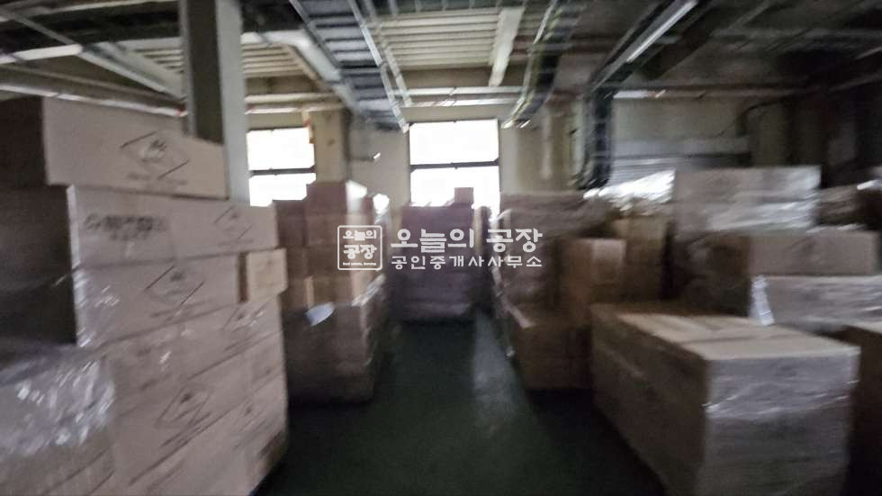 경기 화성만세구 마도면 쌍송리 부지2,420평/건물64평/고전력1,000kw 이상/저렴한 월차임 월세 매물번호 10422 사진 4
