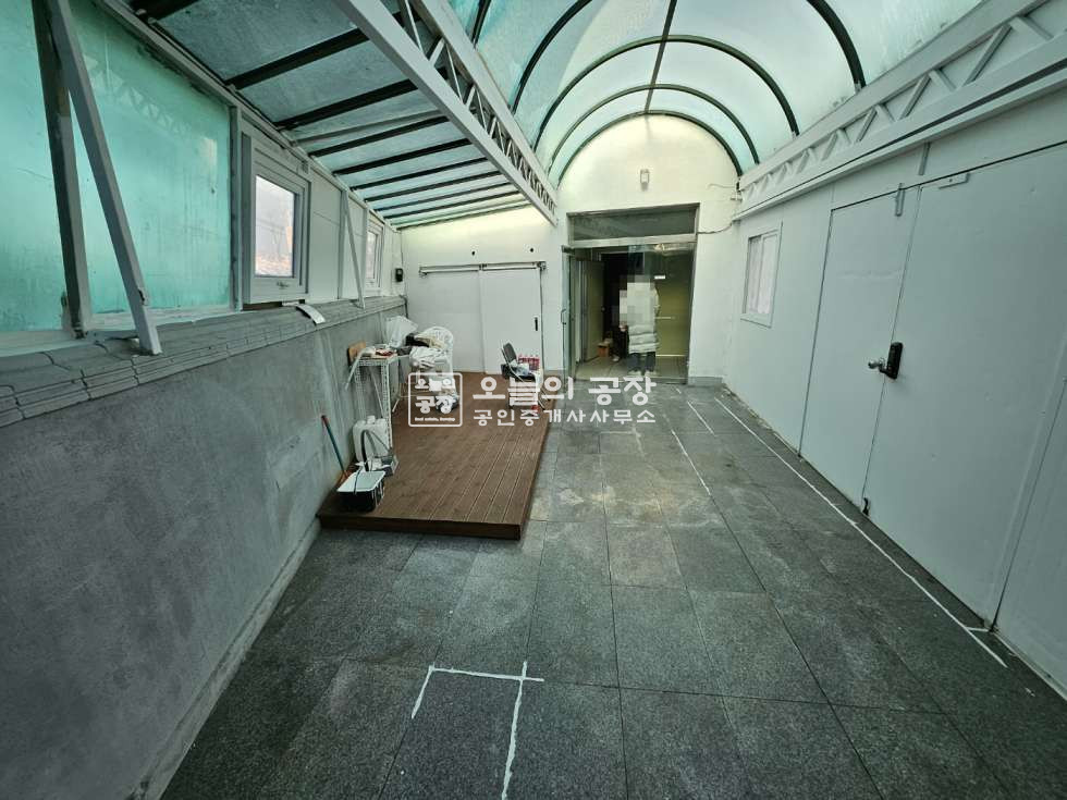 경기 화성효행구 정남면 괘랑리 부지288평/건물120평/보3,000/월300 단독공장 월세 매물번호 10412 사진 9