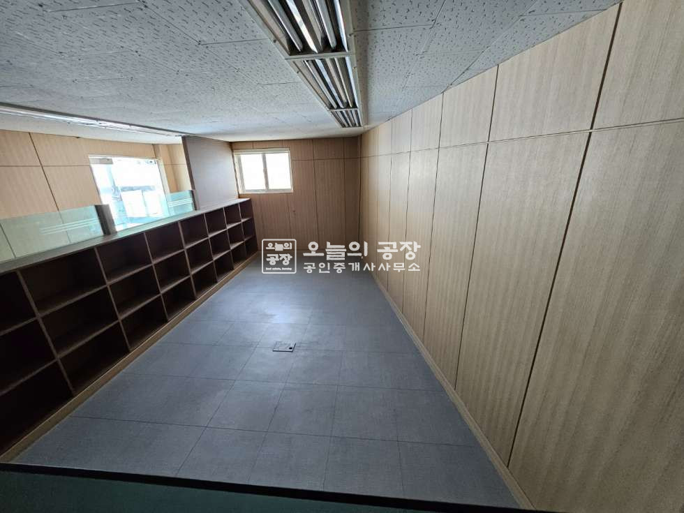 경기 화성효행구 정남면 괘랑리 부지288평/건물120평/보3,000/월300 단독공장 월세 매물번호 10412 사진 18