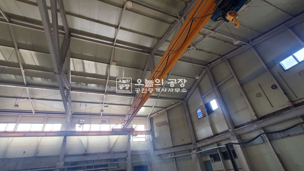 경기 화성효행구 봉담읍 상기리 부지2,823평/건물117평/보2,900만원/월290만원 월세 매물번호 10404 사진 2
