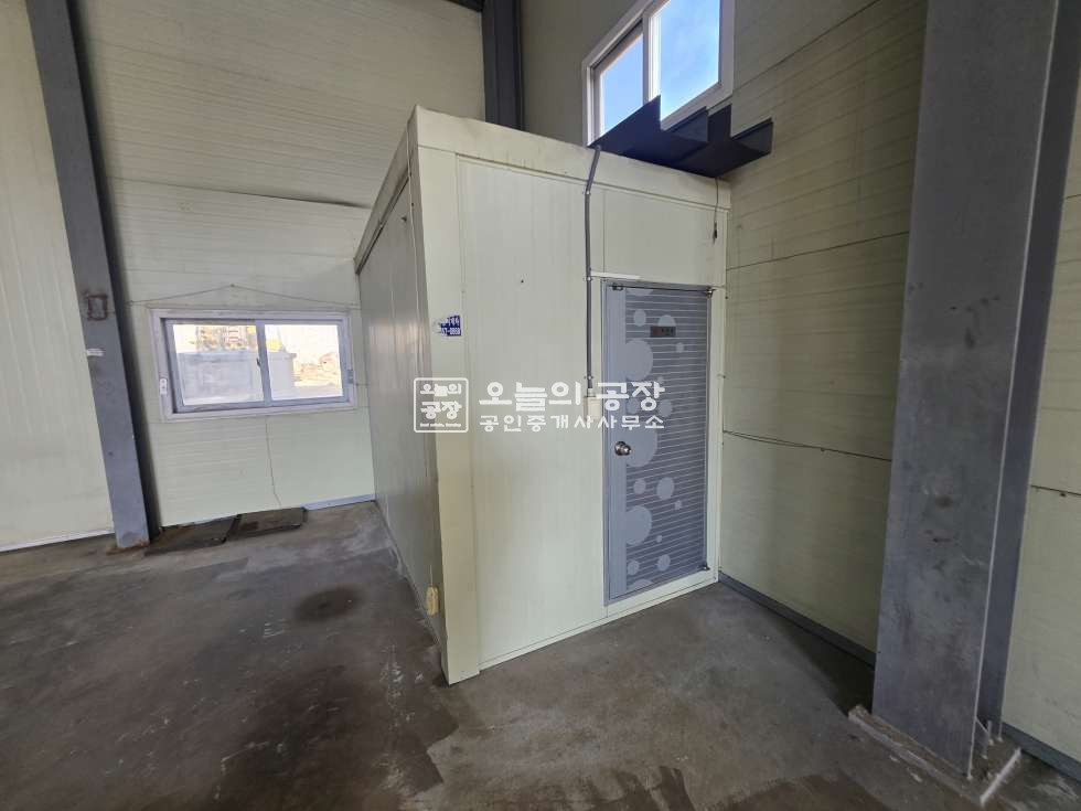 경기 화성만세구 서신면 전곡리 부지662평/건물60평/4차선도로바로진입/광고효과/호이스트5t 월세 매물번호 10635 사진 7