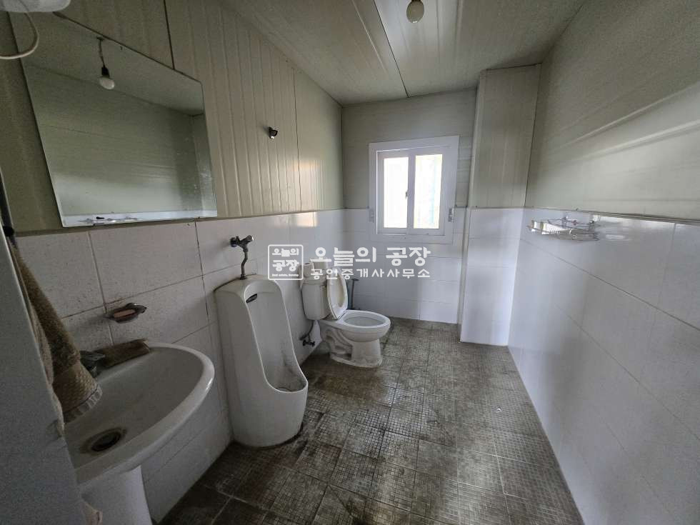 경기 화성만세구 서신면 전곡리 부지662평/건물60평/4차선도로바로진입/광고효과/호이스트5t 월세 매물번호 10635 사진 8
