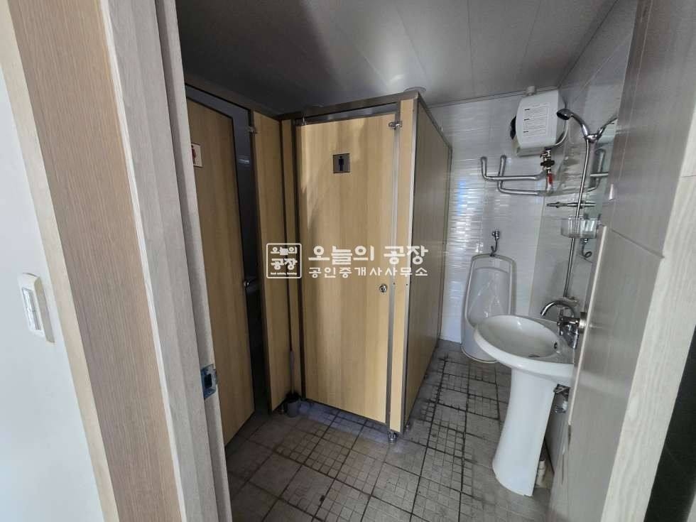 경기 화성만세구 향남읍 요리 부지434평/건물170평/실사용200/공실빠른입주/저렴한임대료 월세 매물번호 10647 사진 11