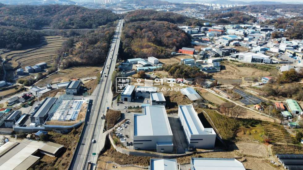 경기 화성만세구 향남읍 요리 부지2,337평/건물1,011/자동차전용도로변 물류창고 매매 매물번호 10638 사진 5