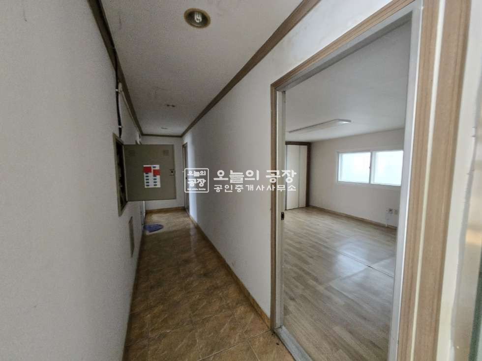 경기 화성만세구 팔탄면 서근리 부지1,342평/건물388평/민원없는단독식/별도사무동,기숙사/고전력450kw/조암ic인근 월세 매물번호 10381 사진 13