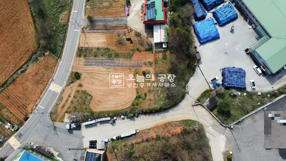 경기 평택시 포승읍 석정리 부지2543 평 / 건물483 / 단독마당 월세 매물번호 10667 사진 3