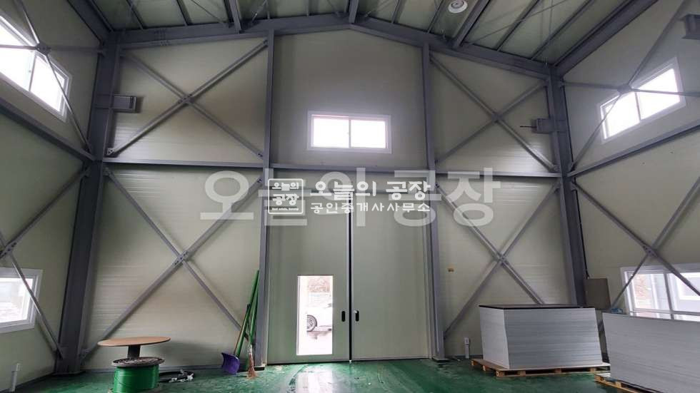 경기 화성만세구 팔탄면 덕천리 부지 267평 건물 80평 / 팔탄면 민원없고 마당넓은 공장임 월세 매물번호 10779 사진 6
