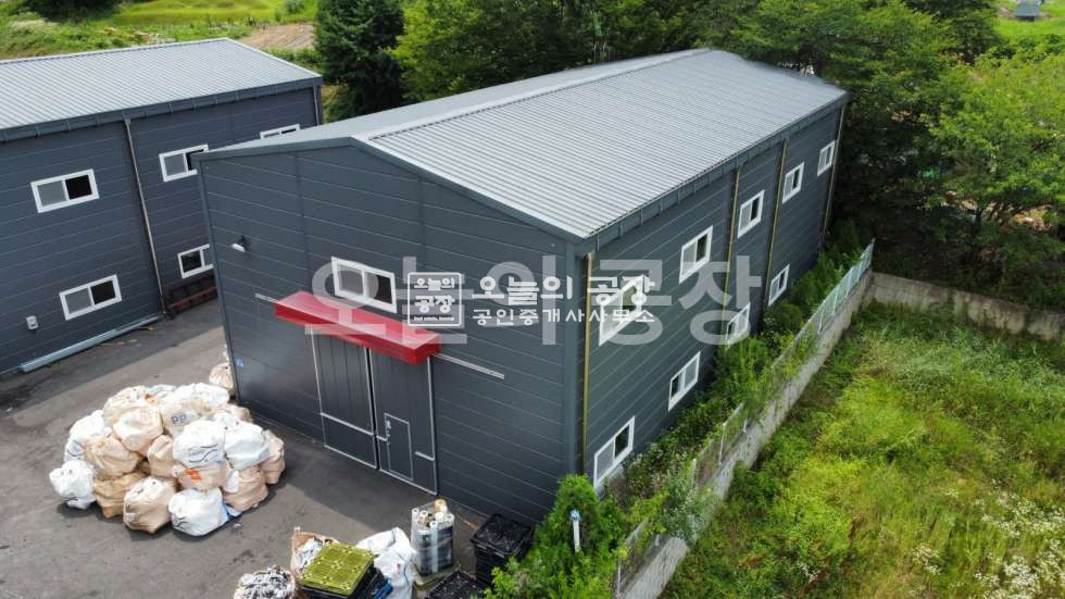 경기 화성만세구 팔탄면 덕천리 부지 267평 건물 80평 / 팔탄면 민원없고 마당넓은 공장임 월세 매물번호 10779 사진 10