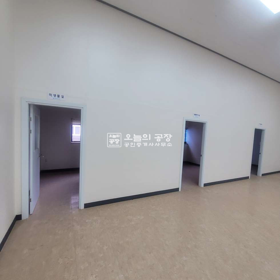 경기 평택시 서탄면 수월암리 부지1,063평 / 건물467평 / 화장품공장 월세 매물번호 10798 사진 12