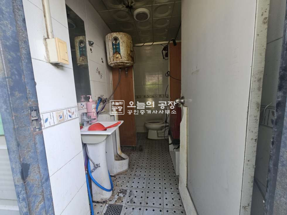 경기 평택시 청북읍 고렴리 대지 1032평 / 건물 428평 / 청북IC 1분거리 마당넓은 단독공장 매매 매매 매물번호 10827 사진 16