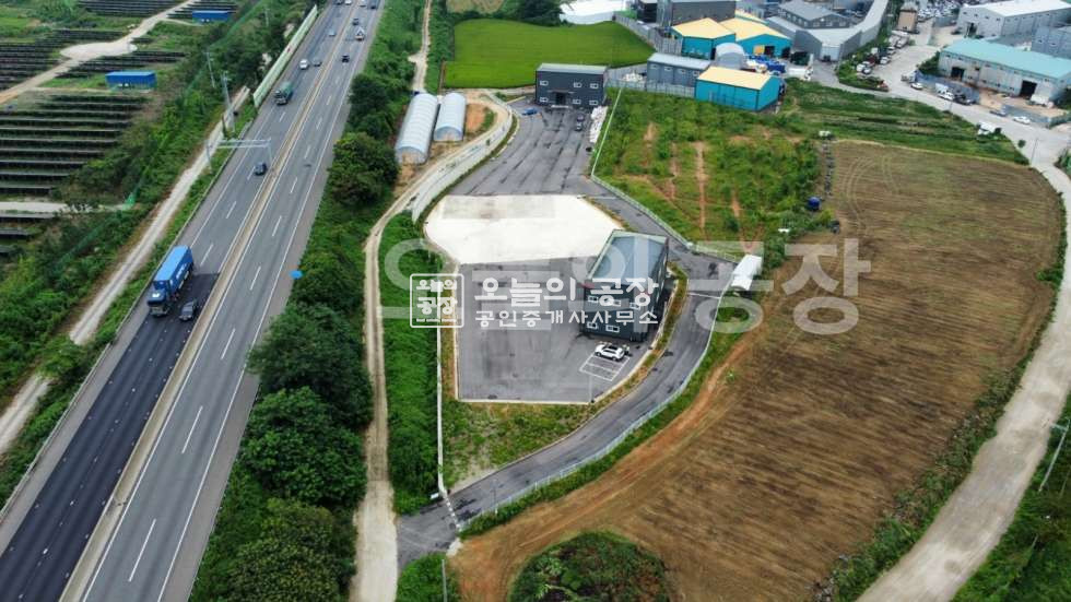 경기 화성만세구 우정읍 주곡리 부지 2,123평 / 건물 120평 / 신축급매 매매 매물번호 10834 사진 3