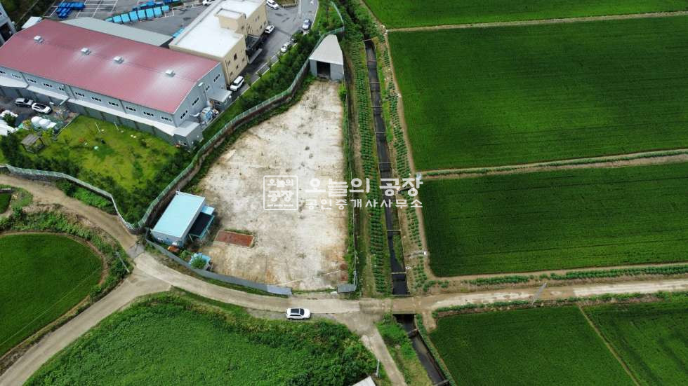 경기 평택시 청북읍 율북리 청북 율북리 자원순환시설·야적장 임대 / 평당 5,200 월세 매물번호 10840 사진 6