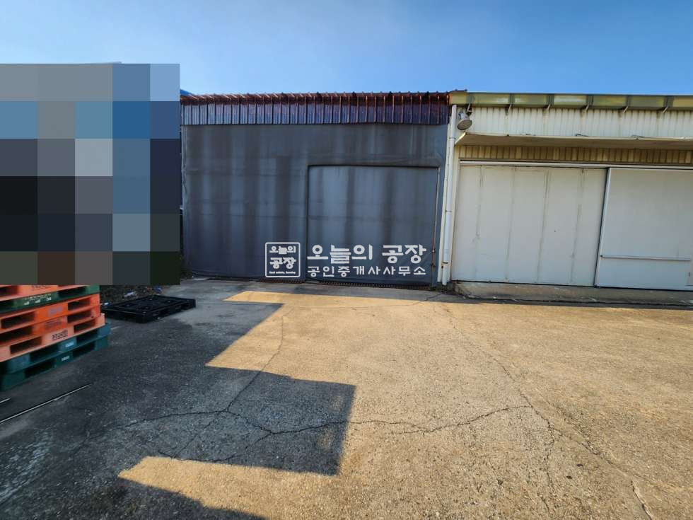 경기 화성만세구 팔탄면 부지700평/건물223평/구장사거리인근/넓은단독마당/대형차진입가능/2차선도로변 월세 매물번호 10196 사진 5