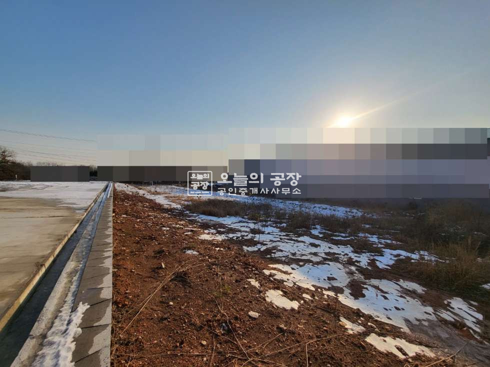 경기 평택시 포승읍 부지500평 / 2차선도로변 / 야적장, 주기장, 차고지등 추천 / 평택항 10분거리 월세 매물번호 10290 사진 3