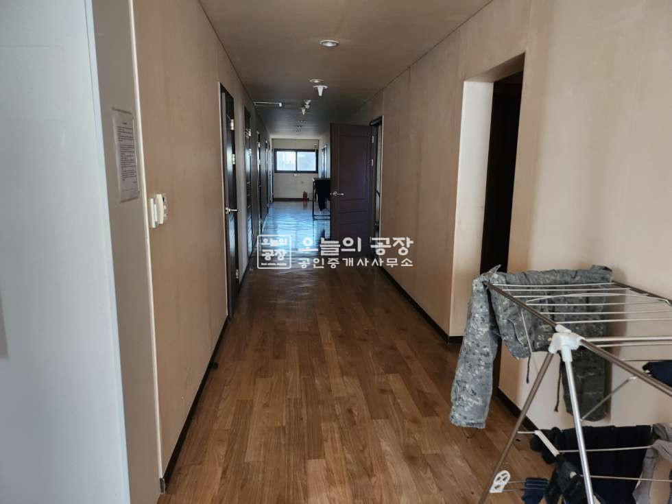 경기 평택시 청북읍 부지850평/연면적420평/공장156평/민원없는입지/호이스트5t/고전력200kw 월세 매물번호 10301 사진 10