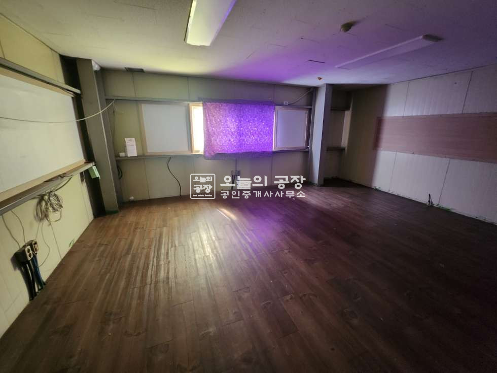 경기 화성효행구 정남면 부지2083평(공용)/건물373평/고전력200kw/호이스트5t/향남ic인근 월세 매물번호 10328 사진 5