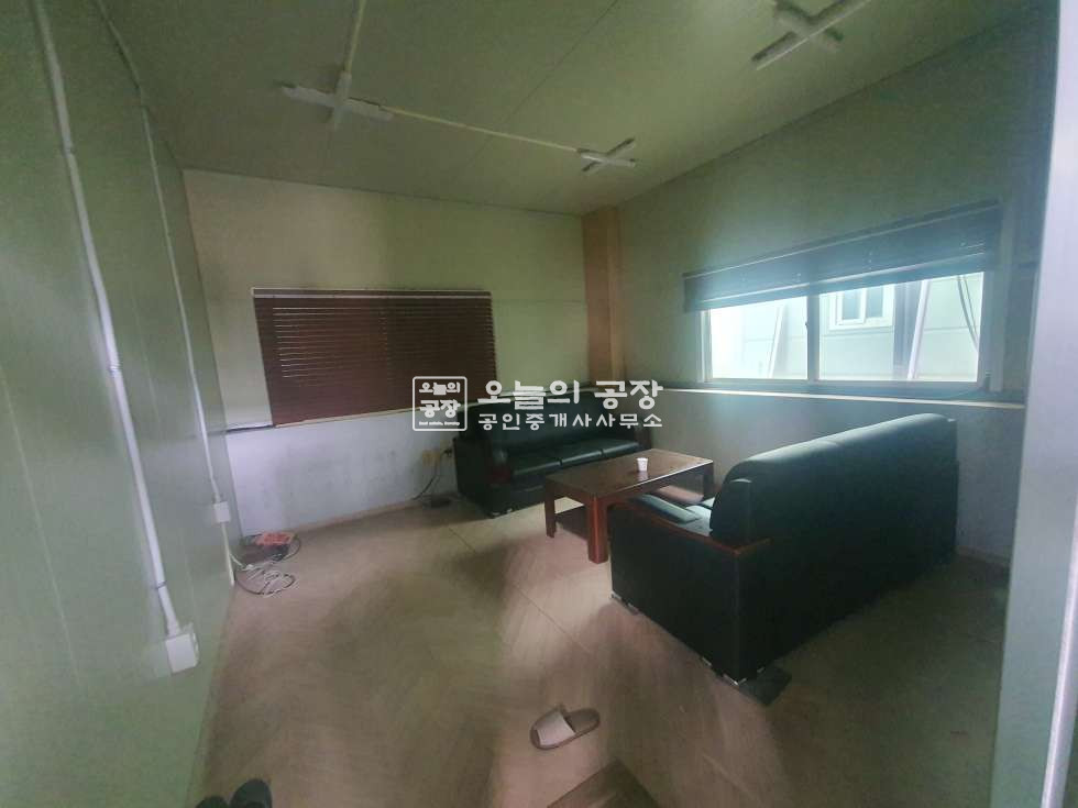 경기 화성만세구 양감면 부지595평/건물59평/단독마당사용가능/민원없는입지/2차선도로100m/합리적인임대료 월세 매물번호 10355 사진 4