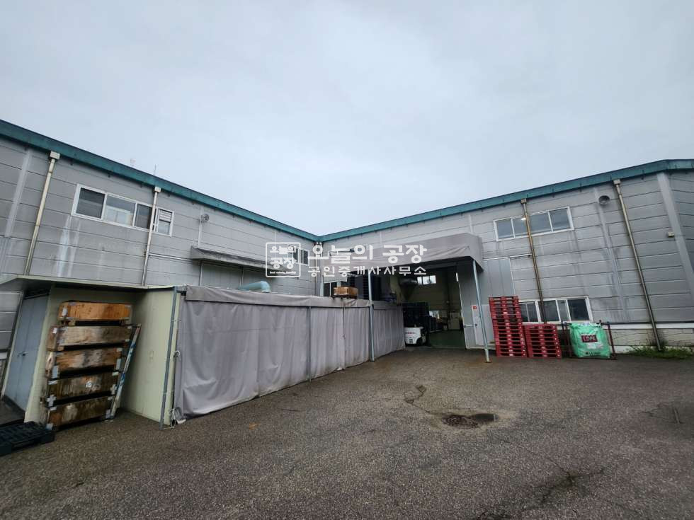 경기 화성만세구 양감면 부지808평/건물383평/고전력900kw/민원없는입지/사무실o/저렴한임대료 월세 매물번호 10364 사진 2
