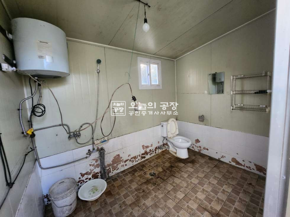 경기 화성효행구 봉담읍 덕리 부지573평/건물60평/저렴한공장임대/43번국도인근/사무용컨테이너사용/상수도오폐수직관 월세 매물번호 10391 사진 6