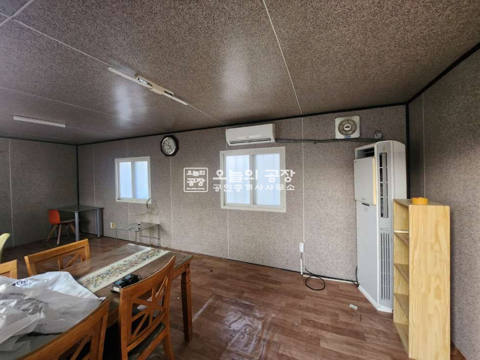 경기 화성효행구 봉담읍 덕리 부지573평/건물60평/저렴한공장임대/43번국도인근/사무용컨테이너사용/상수도오폐수직관 월세 매물번호 10391 사진 8