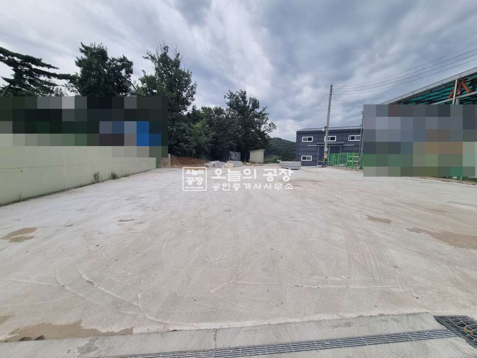 경기 화성만세구 양감면 신왕리 부지725평/건물120평/넓은단독마당 /민원없는입지/대형차진입가능 월세 매물번호 10303 사진 9