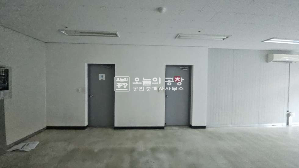 경기 안성시 대덕면 모산리 부지2,621평/건물1,046평/공장2개층,트레일러진입,공실 월세 매물번호 10571 사진 7